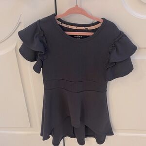 One Step Ahead Dark Grey Ruffle Sleeve Blouse Hi Lo Top. Girls S 7/8
